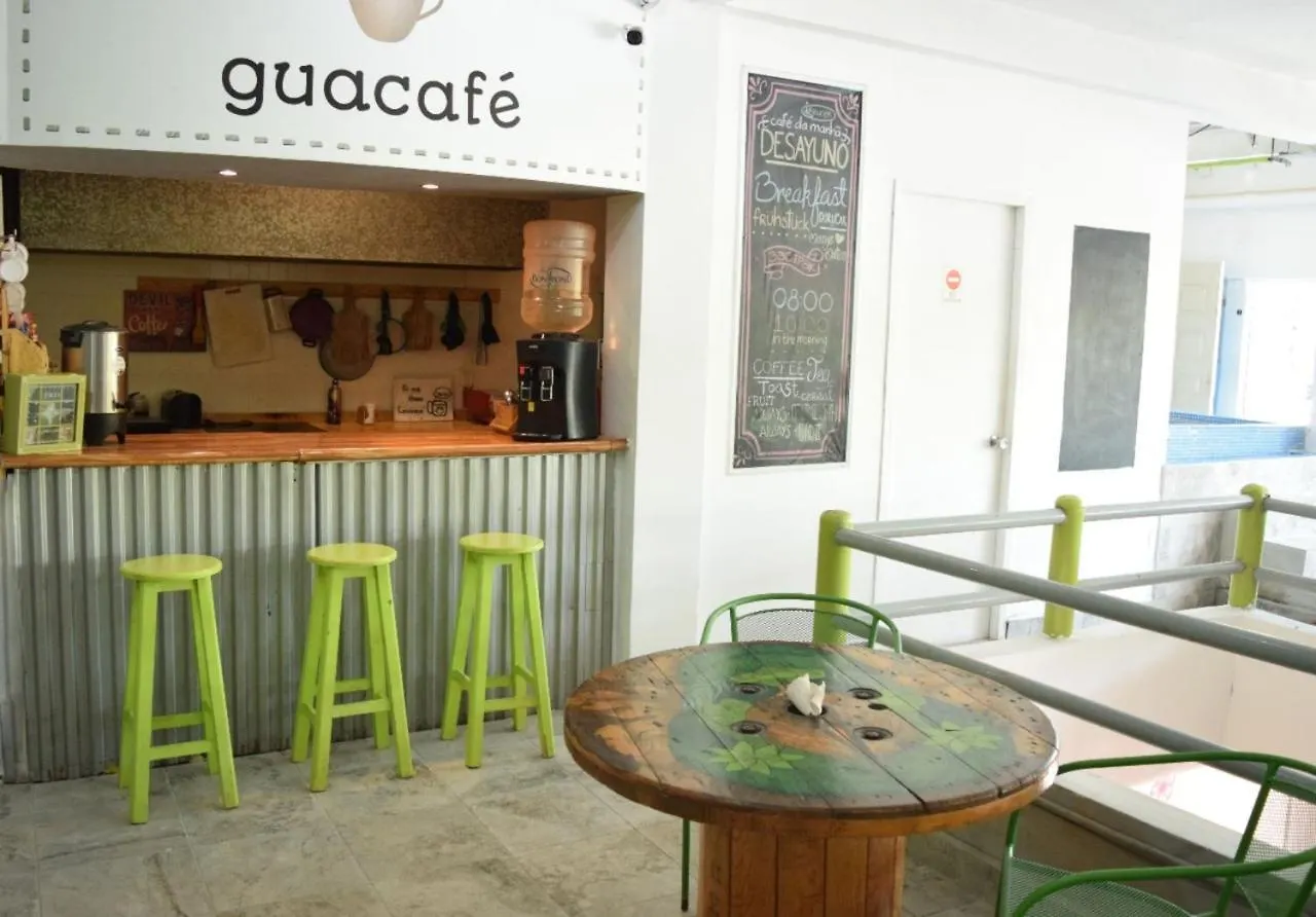 Guacamundo Beach Hostel 5Th. Ave Playa del Carmen
