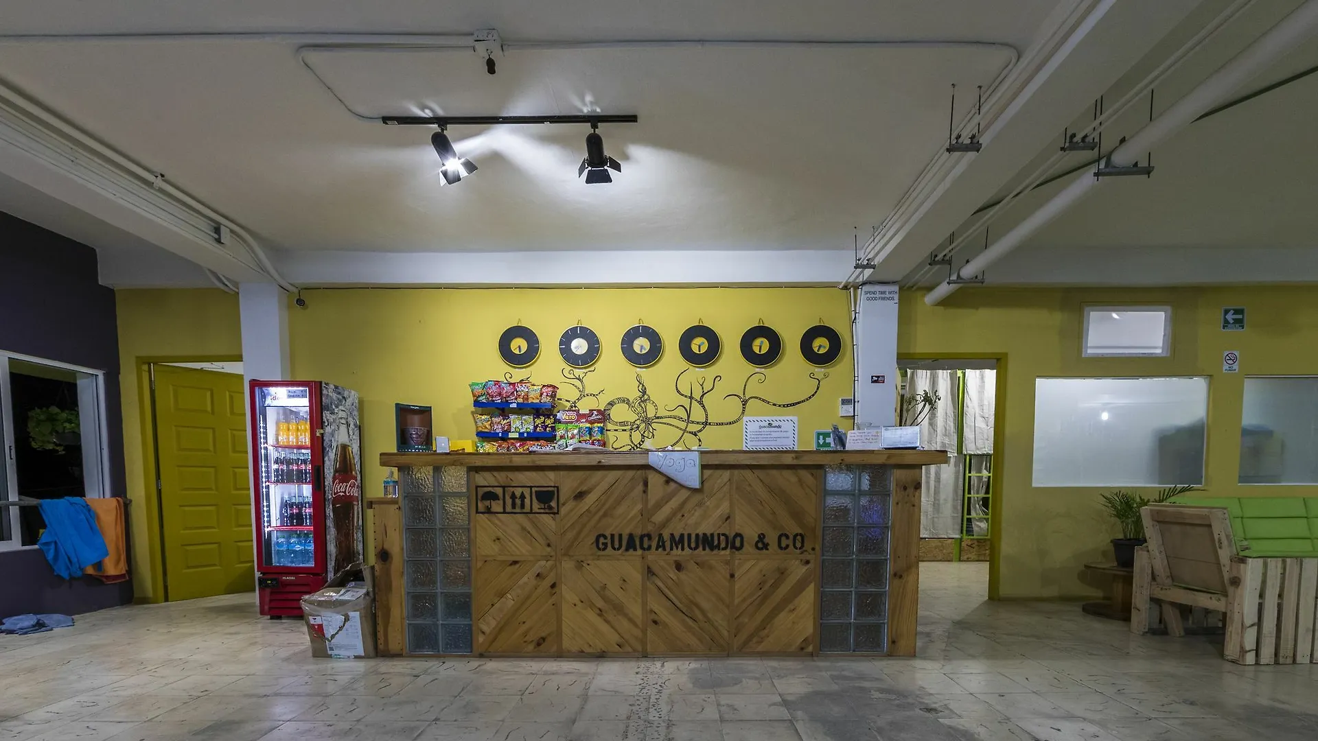 Guacamundo Beach Hostel 5Th. Ave Playa del Carmen