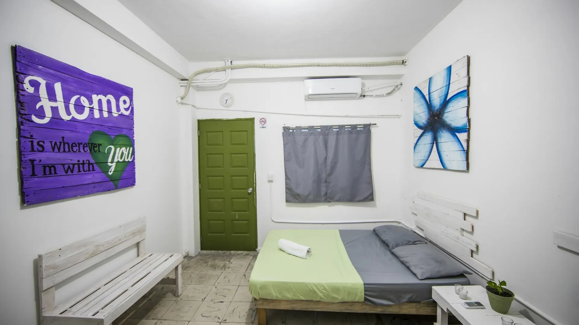 Guacamundo Beach Hostel 5Th. Ave Playa del Carmen